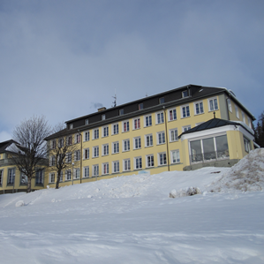 Scolas medias dal Grischun