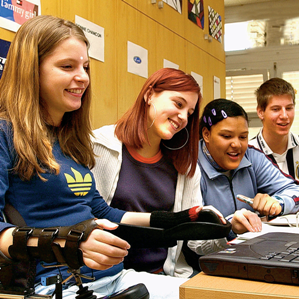 Scriver san ins era cun ils egls